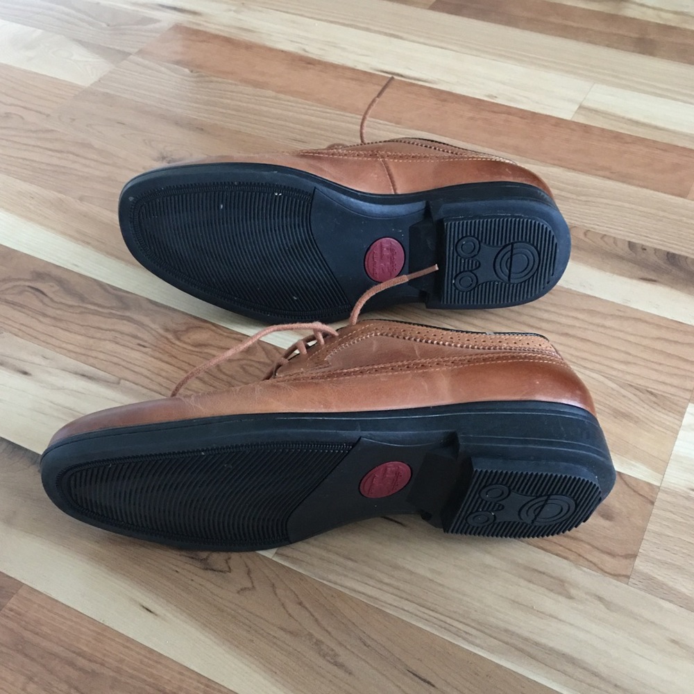 Gravity Defyer dress shoes - Picture 6 of 7